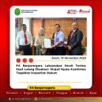PA Banjarnegara Laksanakan Serah Terima Hasil Lelang Eksekusi: Wujud Nyata Komitmen Tegakkan Kepastian Hukum
