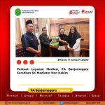 Perkuat Layanan Mediasi, PA Banjarnegara Serahkan SK Mediator Non Hakim